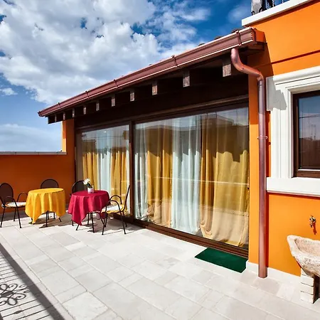 Alojamento de Acomodação e Pequeno-almoço Perla Del Sud 3*